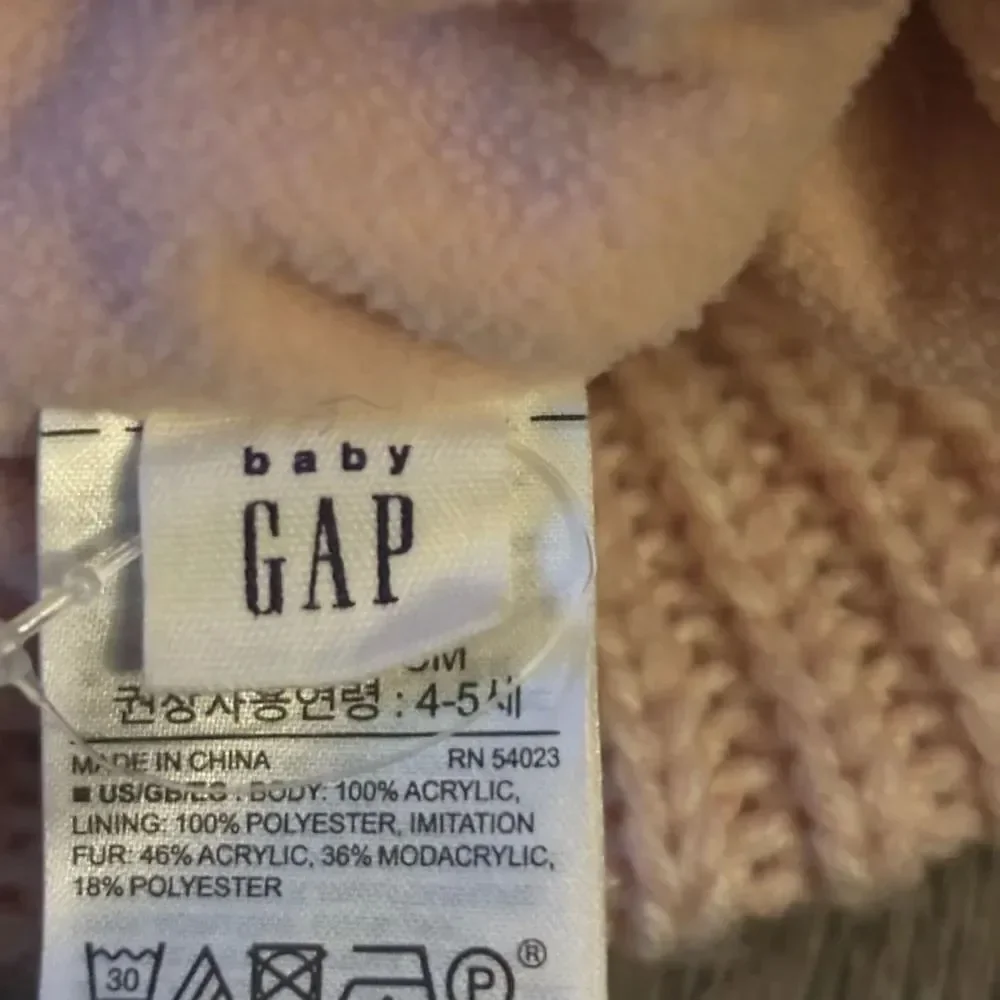 Gap baby Cozy Pink Knit Hat and Mittens Set for Kids